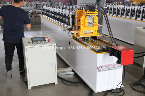 m&aacute;quina para fabricar perfil Canaleta Forro