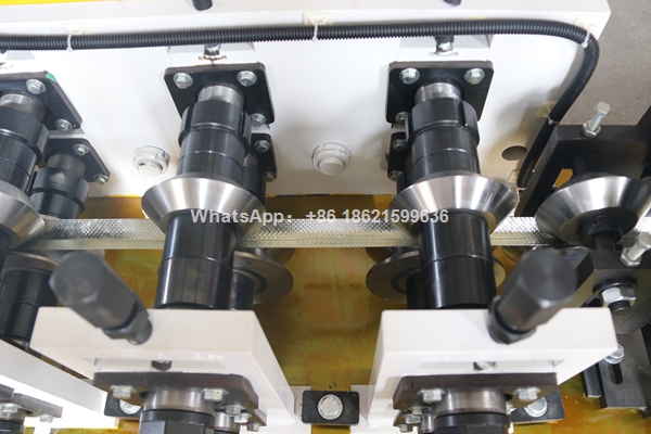 m&aacute;quina para fabricar cantoneira drywall