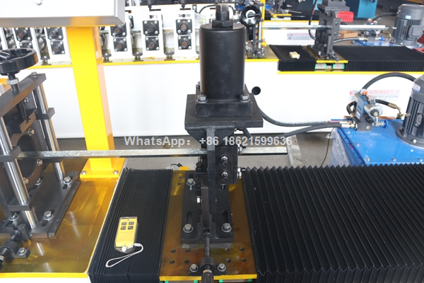 m&aacute;quina para fabricar cantoneira drywall