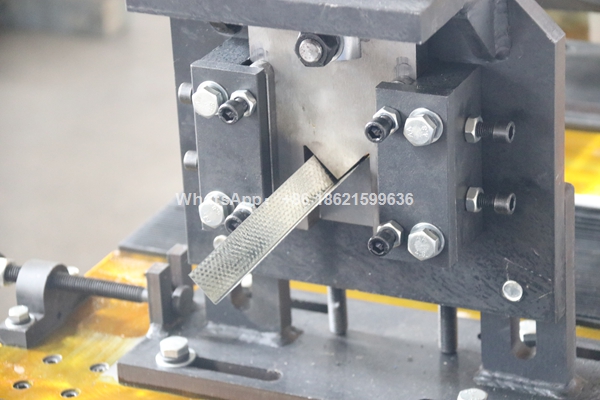 m&aacute;quina para fabricar cantoneira drywall